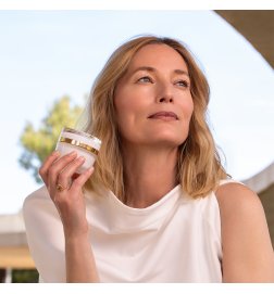 SISLEŸA THE INTEGRAL ANTI-AGING FRESH GEL CREAM SISLEŸA THE INTEGRAL ANTI-AGING FRESH GEL CREAM